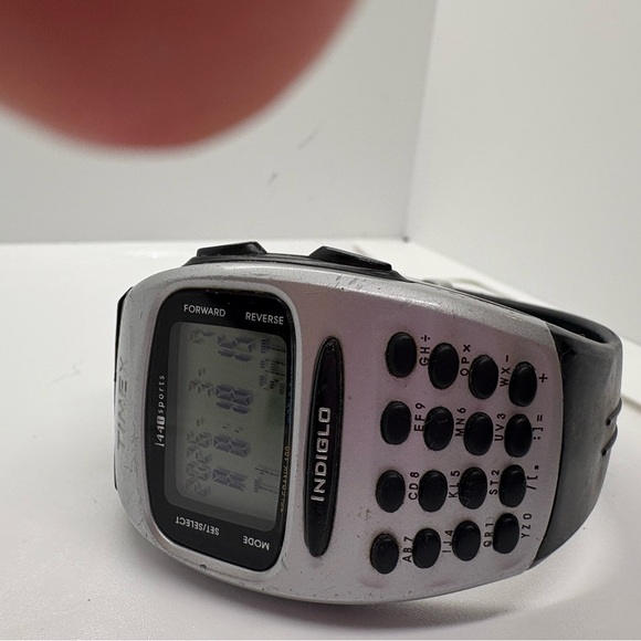 Timex Indiglo Silver Digital Calculator Watch - Silver/Black Vintage - Picture 3 of 3